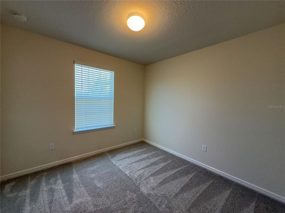 Под контрактом: $2,900 (3 спален, 2 ванн, 1712 Квадратных фут)