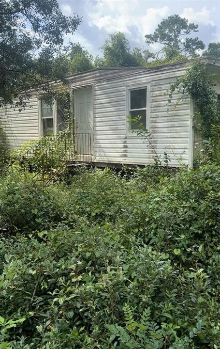 待售: $29,900 (3 贝兹, 1 浴室, 672 平方英尺)