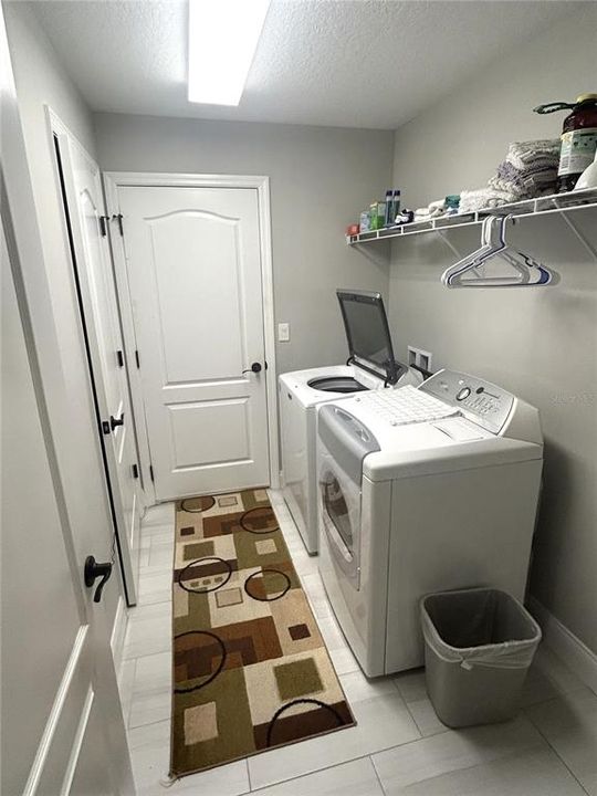 For Sale: $485,900 (3 beds, 2 baths, 2208 Square Feet)