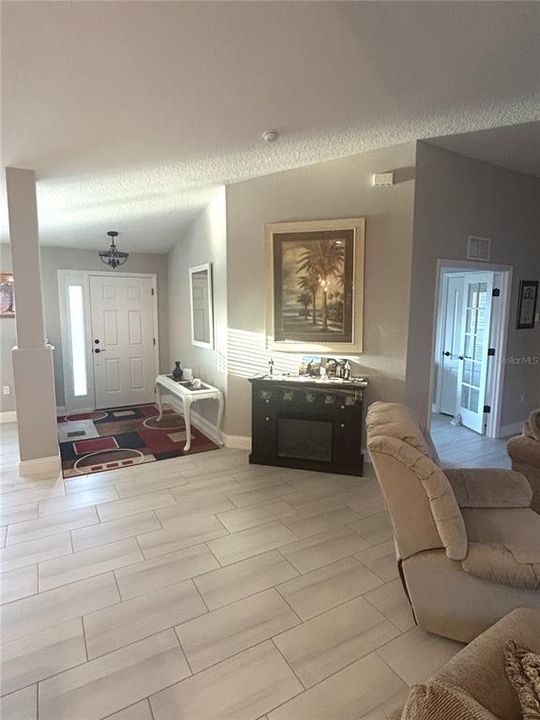 For Sale: $485,900 (3 beds, 2 baths, 2208 Square Feet)