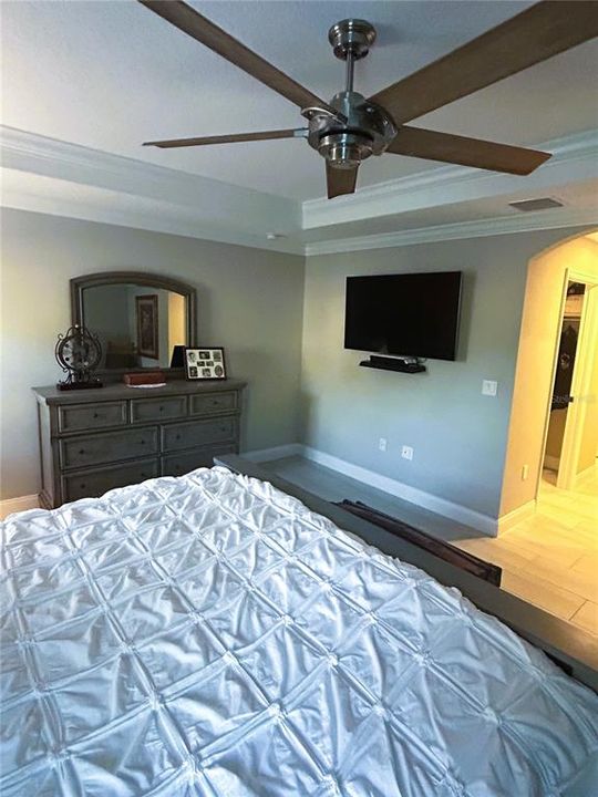 For Sale: $485,900 (3 beds, 2 baths, 2208 Square Feet)