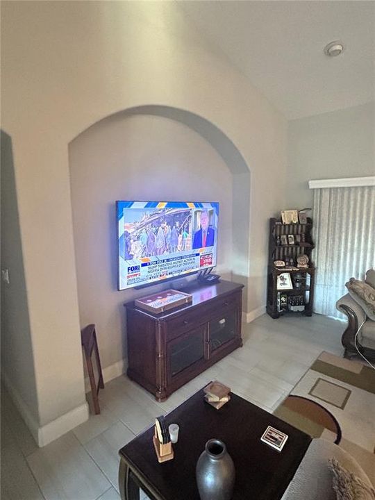 For Sale: $485,900 (3 beds, 2 baths, 2208 Square Feet)