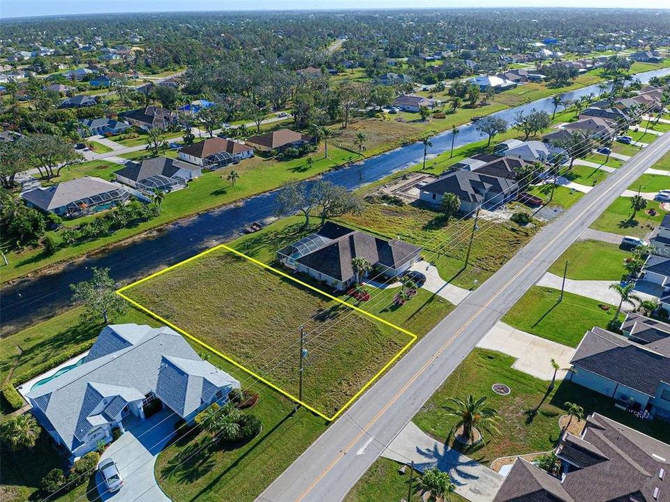 For Sale: $40,000 (0.23 acres)