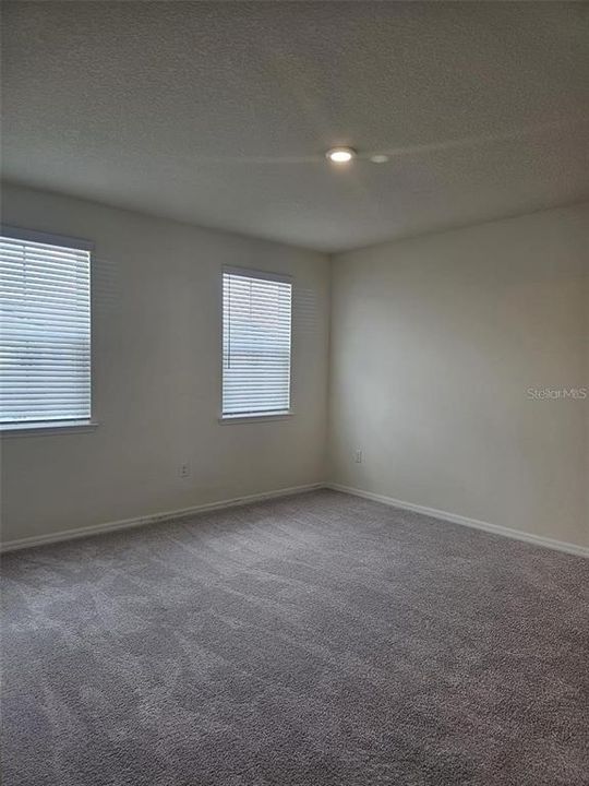For Rent: $2,200 (3 beds, 2 baths, 1535 Square Feet)