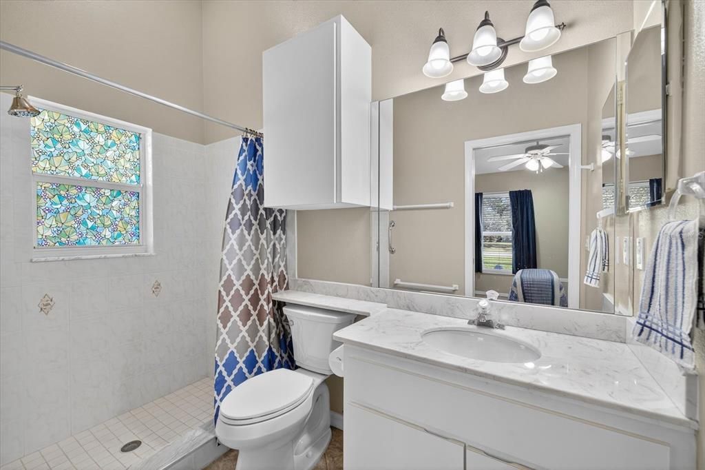 Active With Contract: $350,000 (3 beds, 3 baths, 1839 Square Feet)