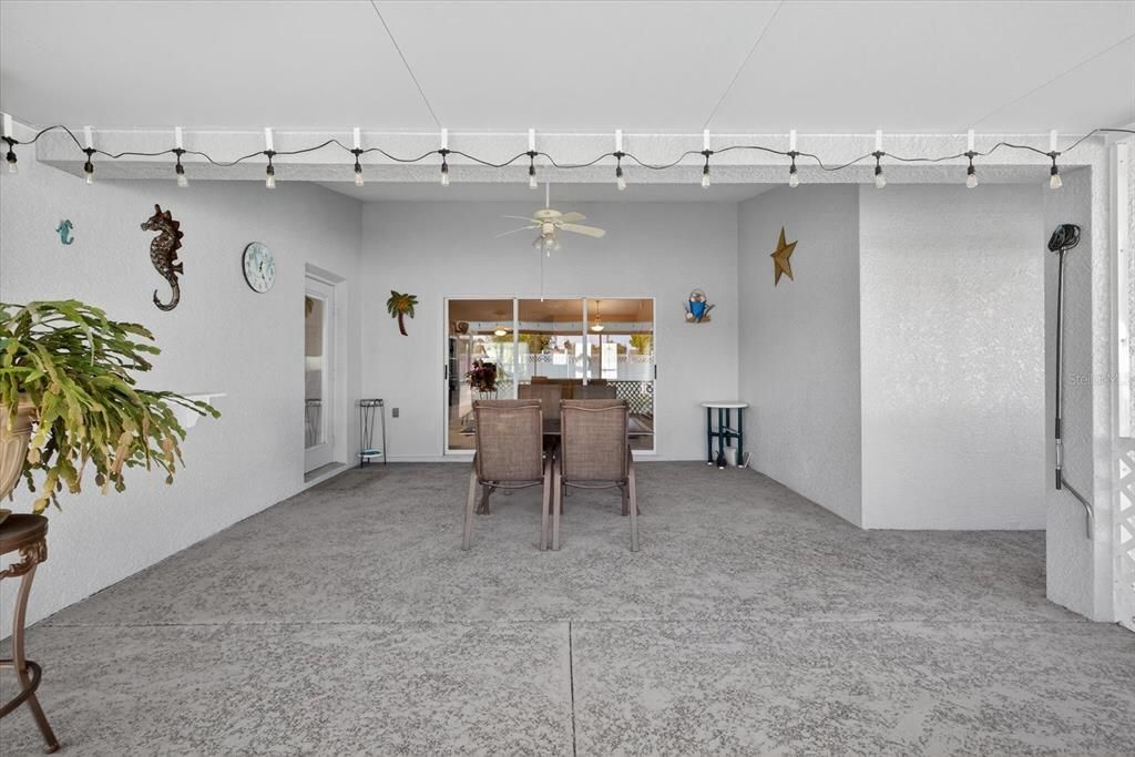 Active With Contract: $350,000 (3 beds, 3 baths, 1839 Square Feet)