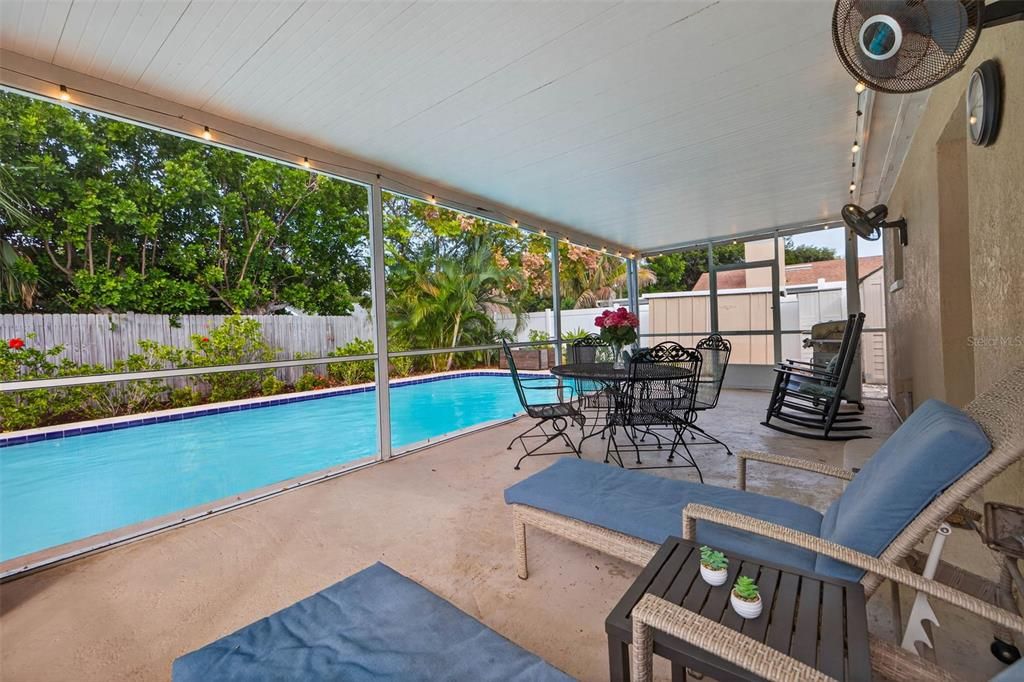 For Sale: $499,900 (3 beds, 2 baths, 1525 Square Feet)