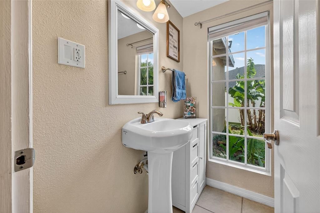 For Sale: $499,900 (3 beds, 2 baths, 1525 Square Feet)