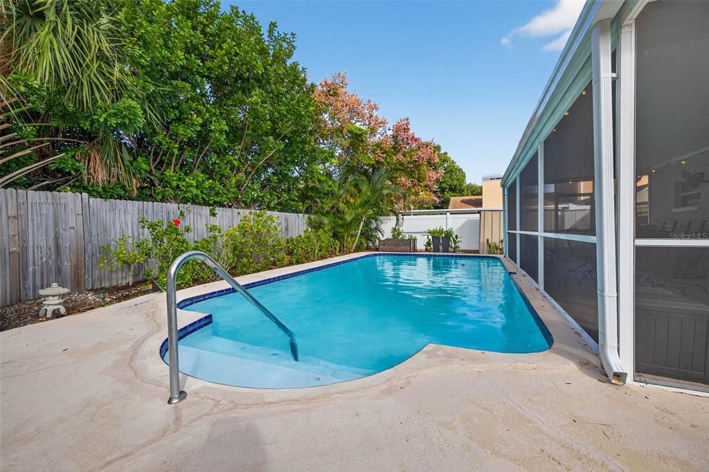 For Sale: $499,900 (3 beds, 2 baths, 1525 Square Feet)