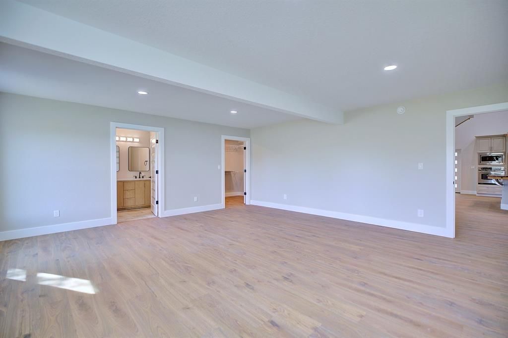 待售: $699,000 (3 贝兹, 2 浴室, 3010 平方英尺)