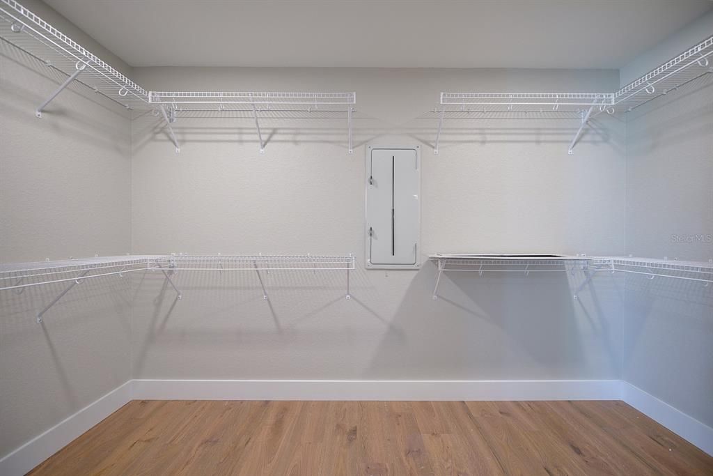 待售: $699,000 (3 贝兹, 2 浴室, 3010 平方英尺)