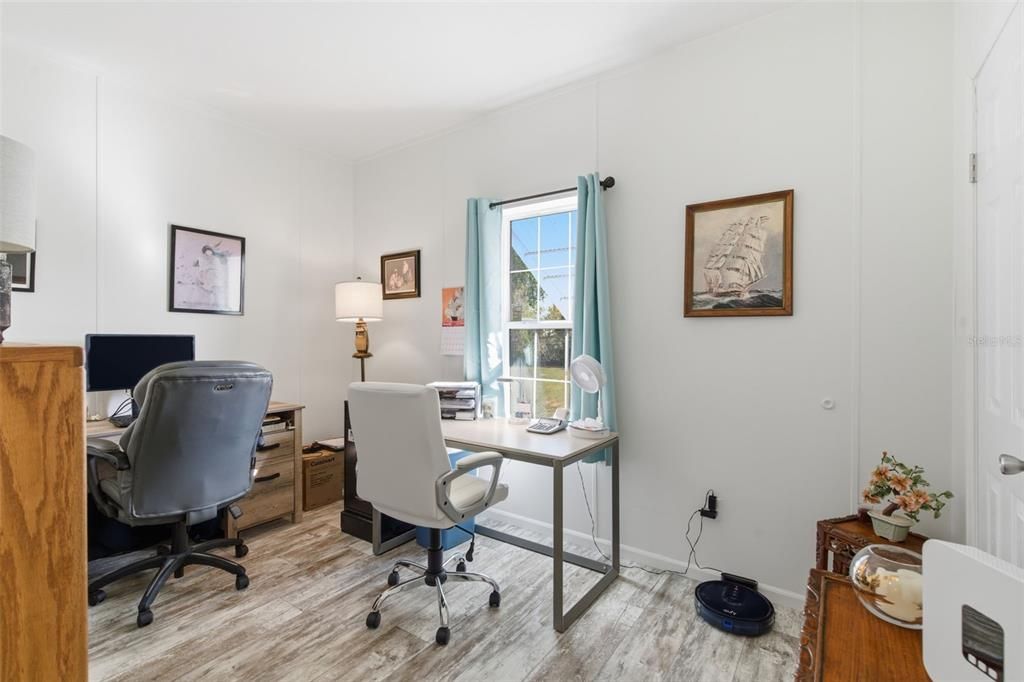 На продажу: $324,000 (3 спален, 2 ванн, 1447 Квадратных фут)