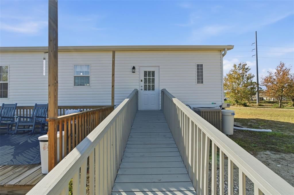 На продажу: $324,000 (3 спален, 2 ванн, 1447 Квадратных фут)