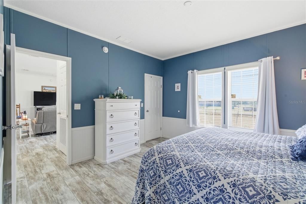 На продажу: $324,000 (3 спален, 2 ванн, 1447 Квадратных фут)