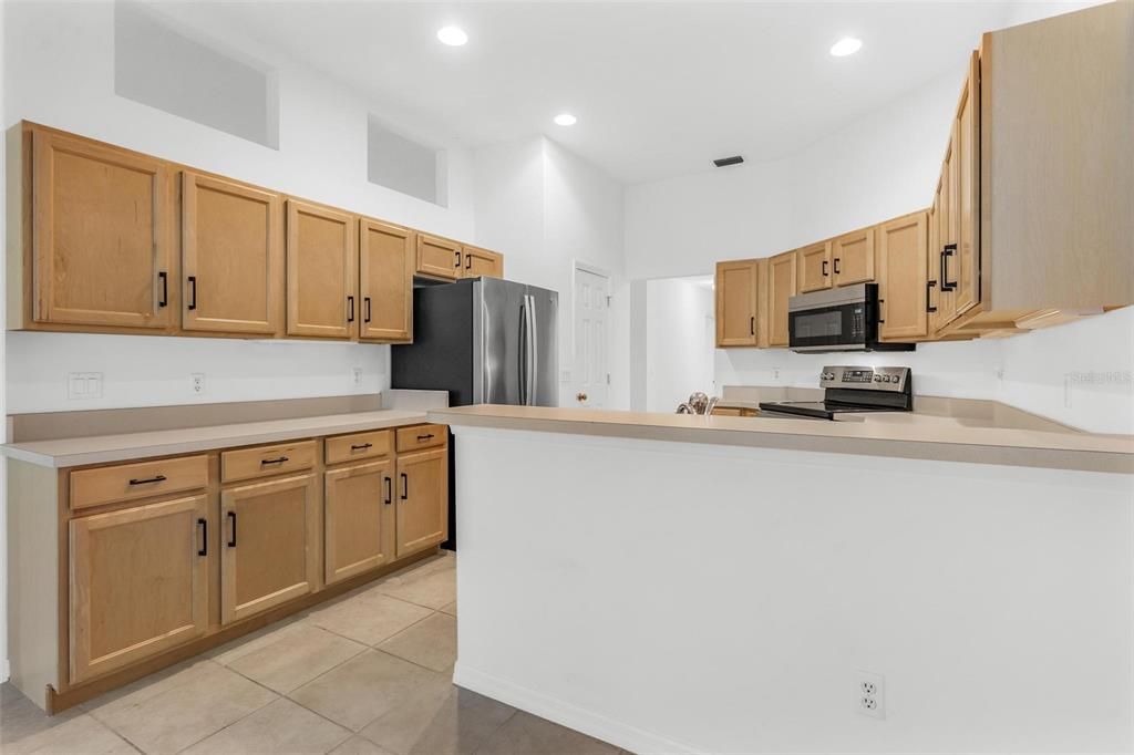 For Sale: $484,900 (3 beds, 2 baths, 1745 Square Feet)