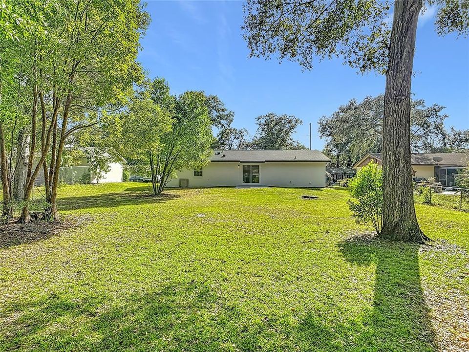 En Venta: $315,000 (3 camas, 2 baños, 1050 Pies cuadrados)