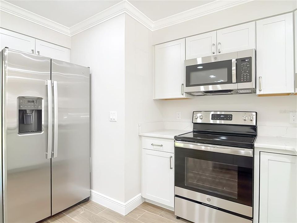 En Venta: $315,000 (3 camas, 2 baños, 1050 Pies cuadrados)