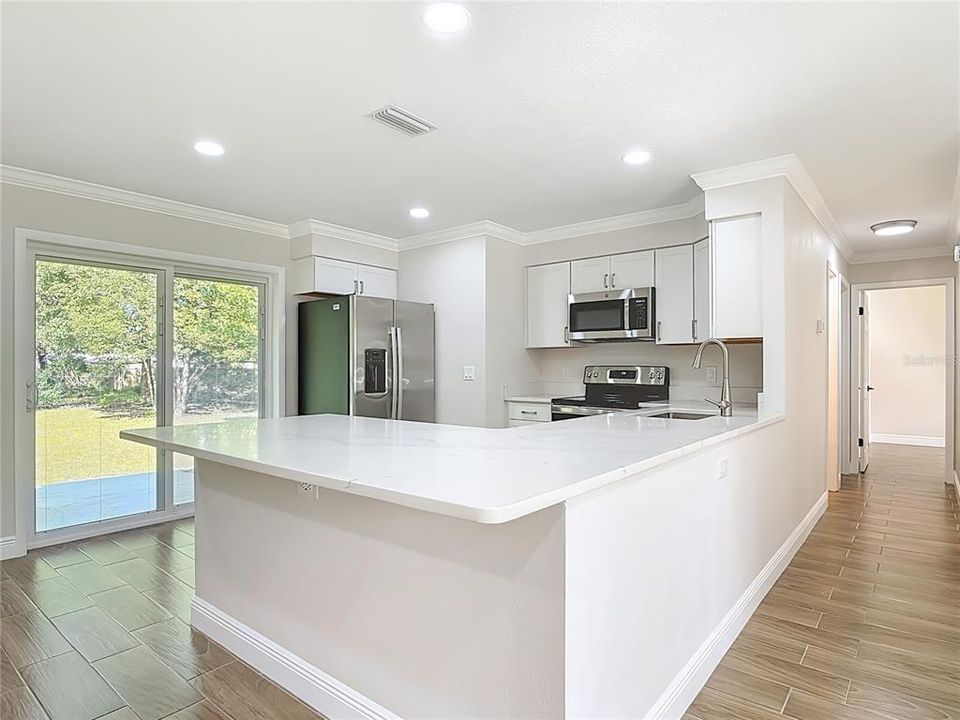 En Venta: $315,000 (3 camas, 2 baños, 1050 Pies cuadrados)