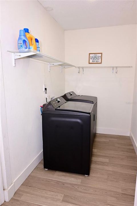 待售: $269,900 (3 贝兹, 2 浴室, 1599 平方英尺)