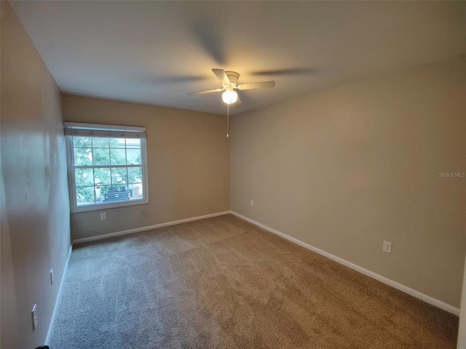 For Rent: $2,150 (3 beds, 2 baths, 1272 Square Feet)