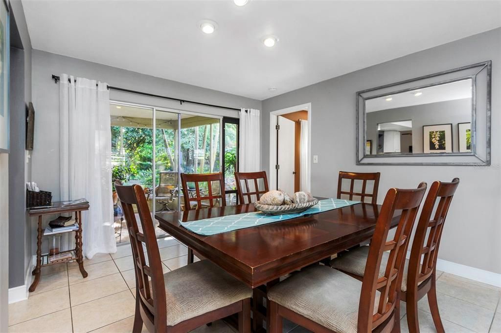 Active With Contract: $515,000 (3 beds, 2 baths, 1753 Square Feet)