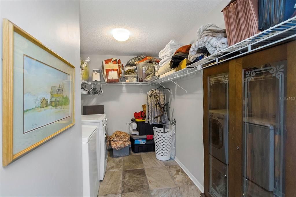 Active With Contract: $515,000 (3 beds, 2 baths, 1753 Square Feet)