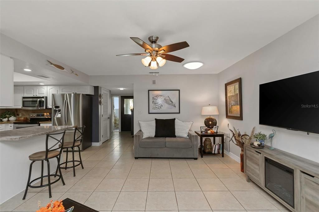 Active With Contract: $515,000 (3 beds, 2 baths, 1753 Square Feet)