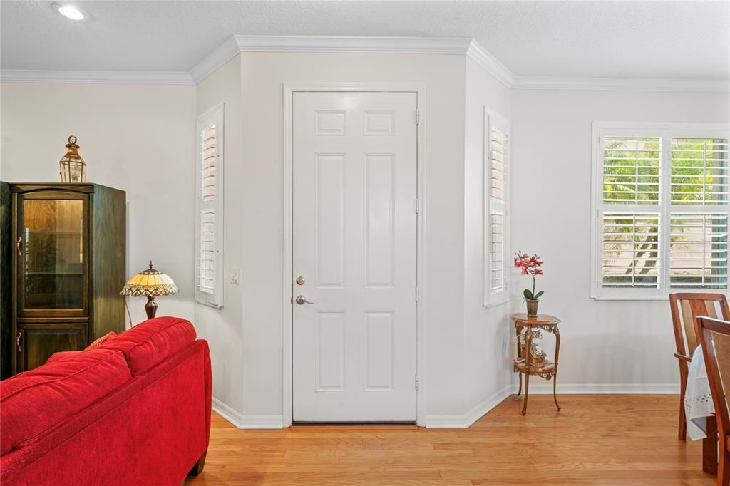 待售: $352,900 (3 贝兹, 2 浴室, 1804 平方英尺)