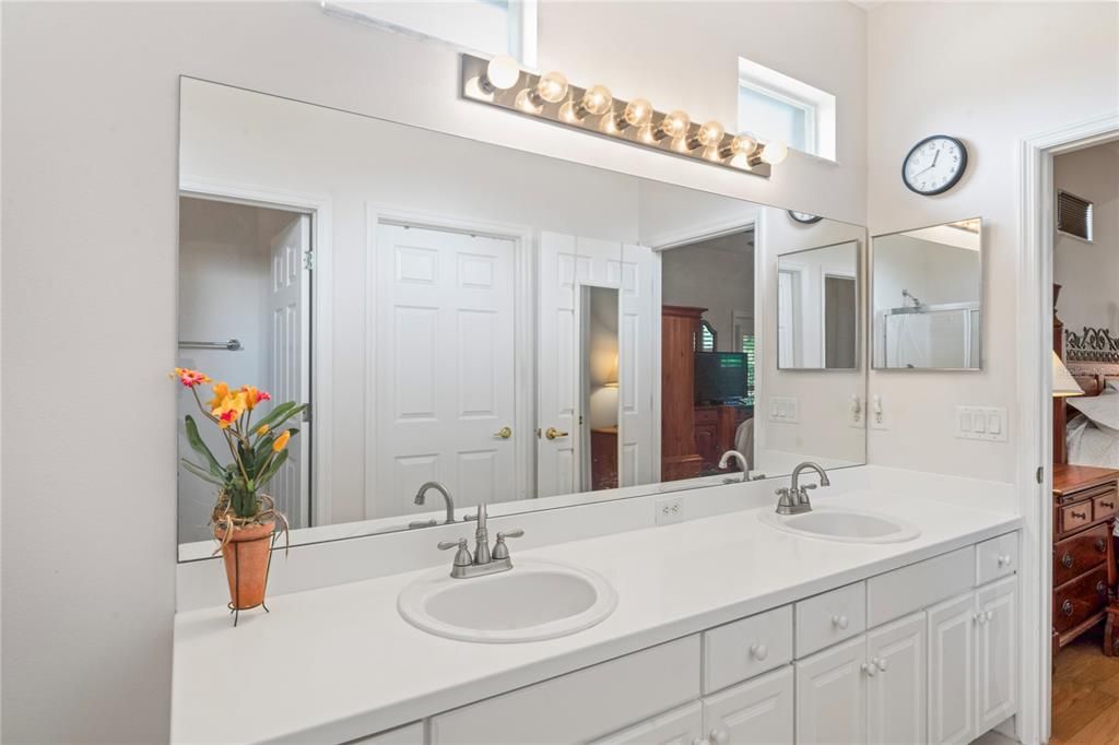 待售: $352,900 (3 贝兹, 2 浴室, 1804 平方英尺)