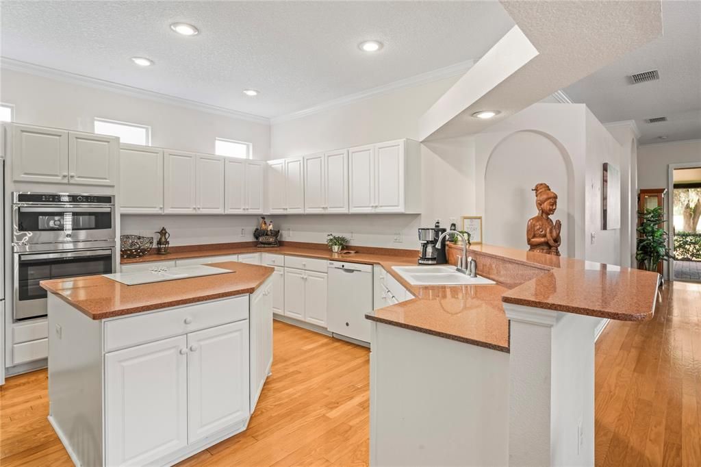 待售: $352,900 (3 贝兹, 2 浴室, 1804 平方英尺)