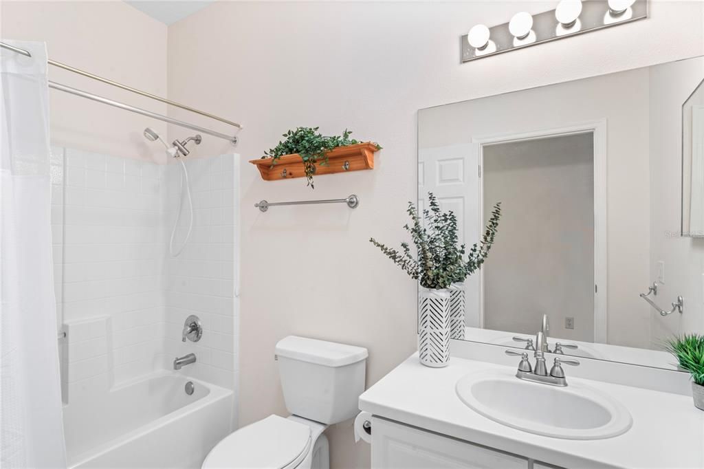 待售: $352,900 (3 贝兹, 2 浴室, 1804 平方英尺)