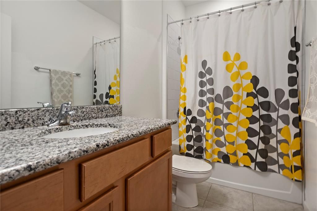 For Sale: $725,000 (6 beds, 5 baths, 4732 Square Feet)