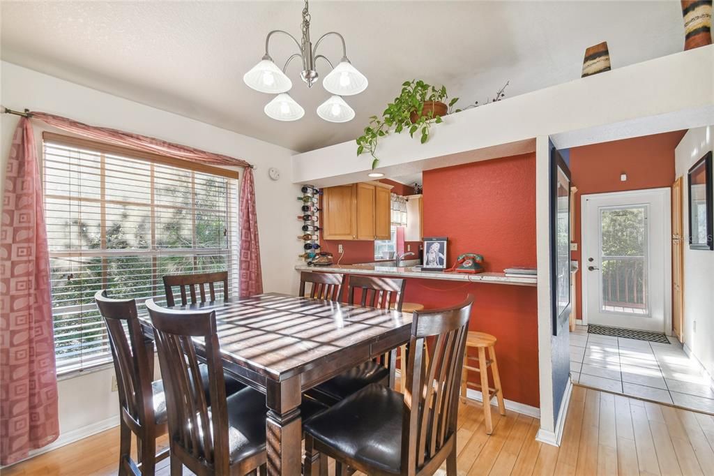 En Renta: $3,400 (3 camas, 3 baños, 1329 Pies cuadrados)