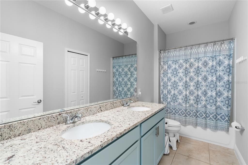 For Sale: $554,900 (4 beds, 2 baths, 2138 Square Feet)