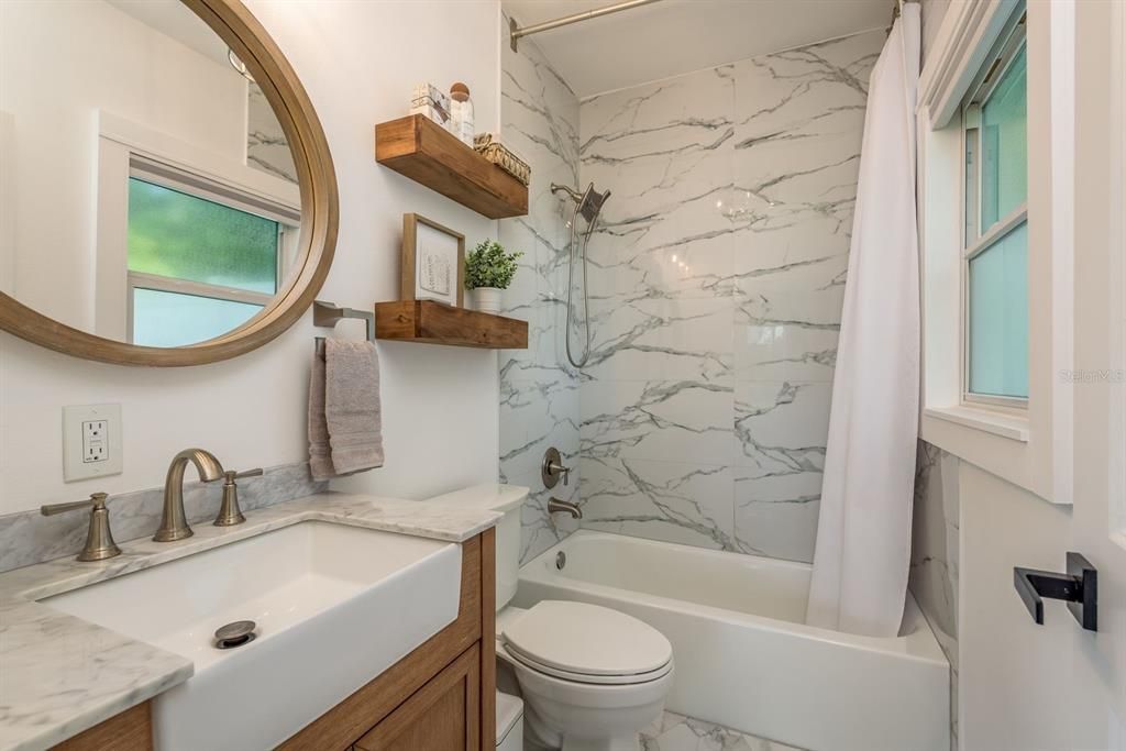 Active With Contract: $650,000 (4 beds, 3 baths, 1928 Square Feet)