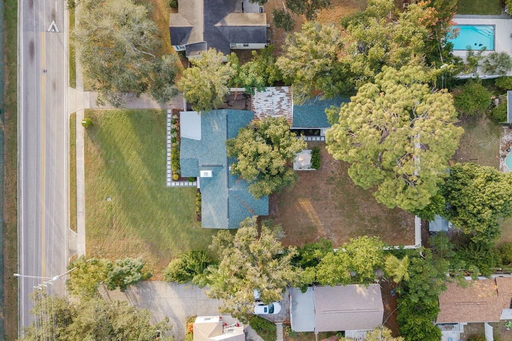 Active With Contract: $650,000 (4 beds, 3 baths, 1928 Square Feet)