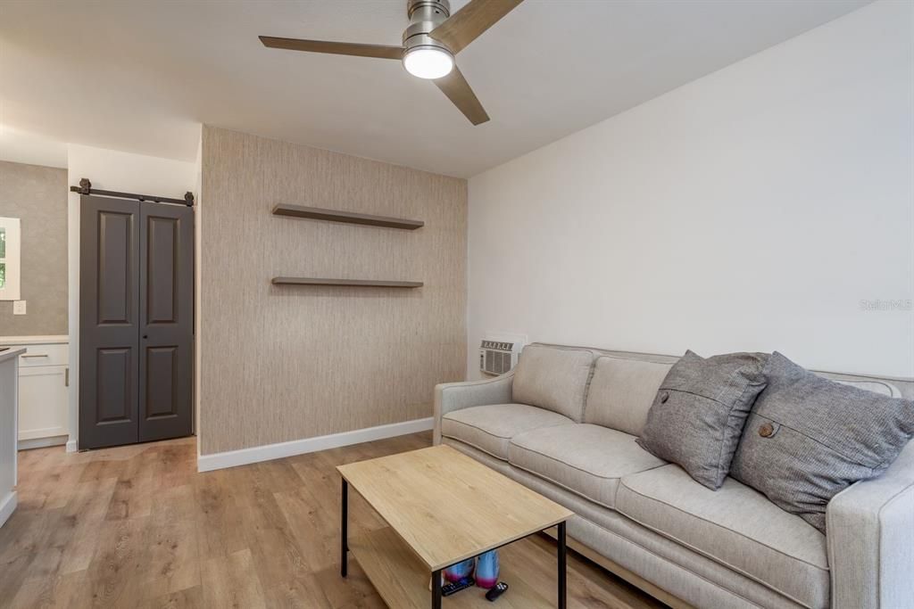 Active With Contract: $650,000 (4 beds, 3 baths, 1928 Square Feet)