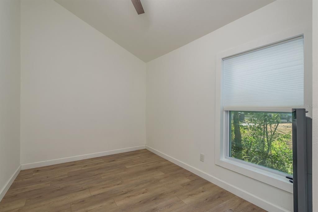 Active With Contract: $650,000 (4 beds, 3 baths, 1928 Square Feet)