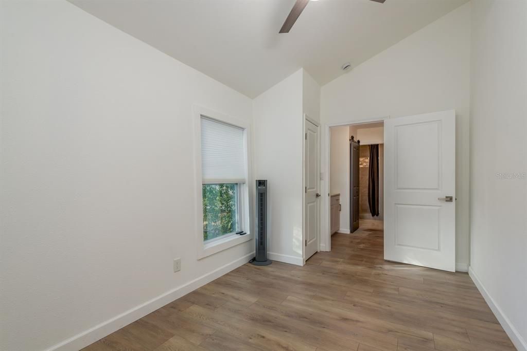 Active With Contract: $650,000 (4 beds, 3 baths, 1928 Square Feet)