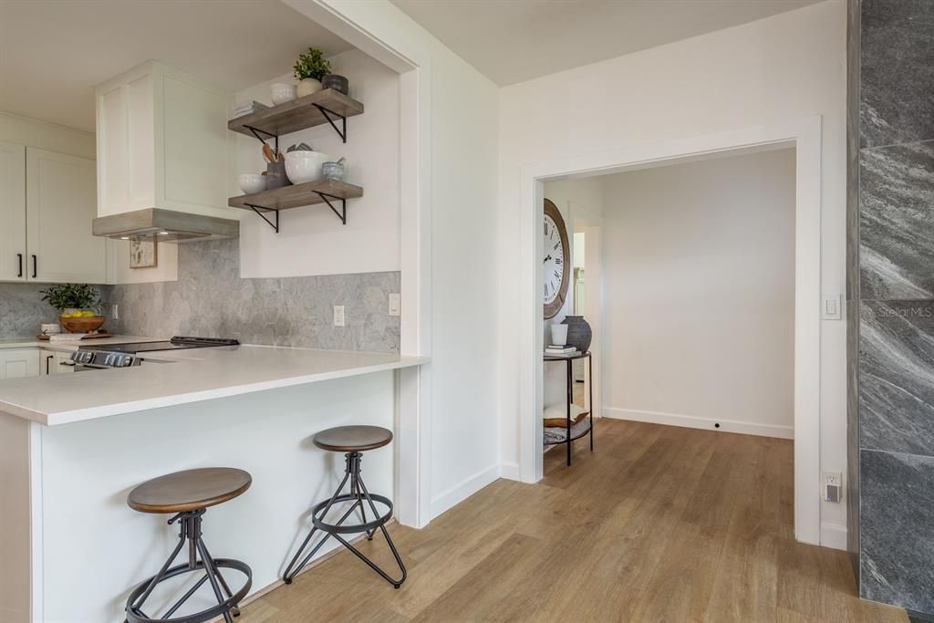 Active With Contract: $650,000 (4 beds, 3 baths, 1928 Square Feet)