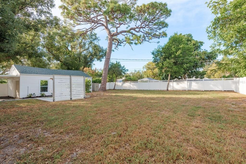 Active With Contract: $650,000 (4 beds, 3 baths, 1928 Square Feet)