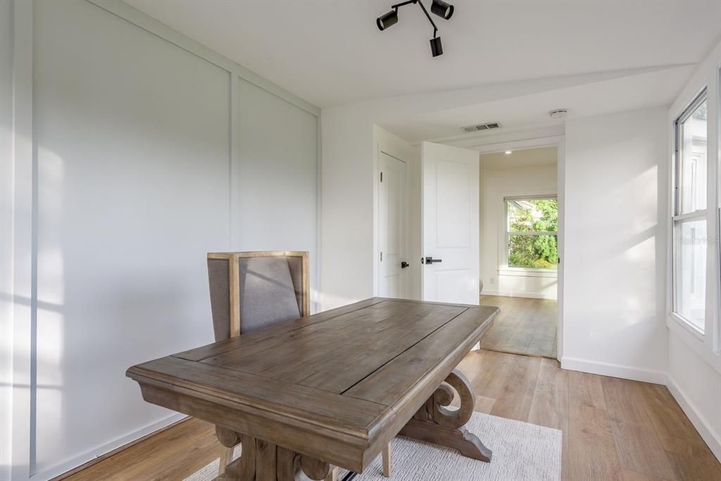 Active With Contract: $650,000 (4 beds, 3 baths, 1928 Square Feet)