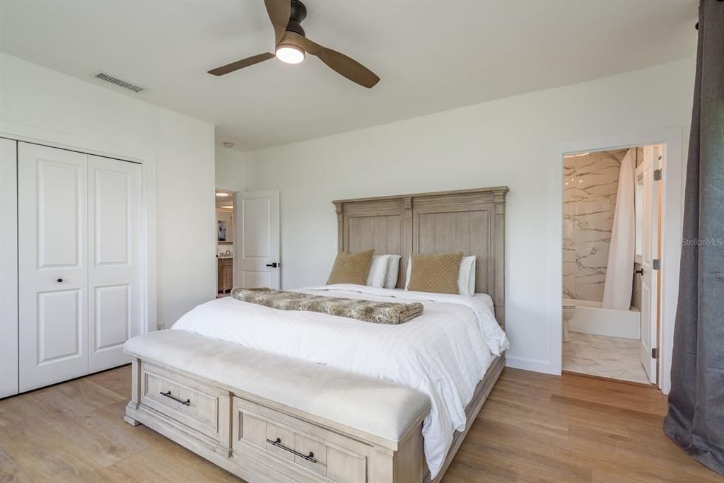 Active With Contract: $650,000 (4 beds, 3 baths, 1928 Square Feet)