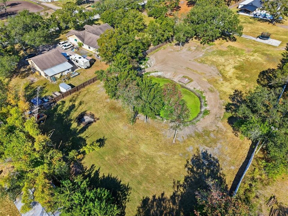 For Sale: $2,275,000 (3 beds, 2 baths, 2411 Square Feet)