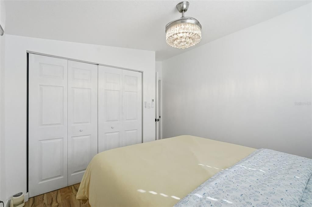 For Sale: $2,275,000 (3 beds, 2 baths, 2411 Square Feet)