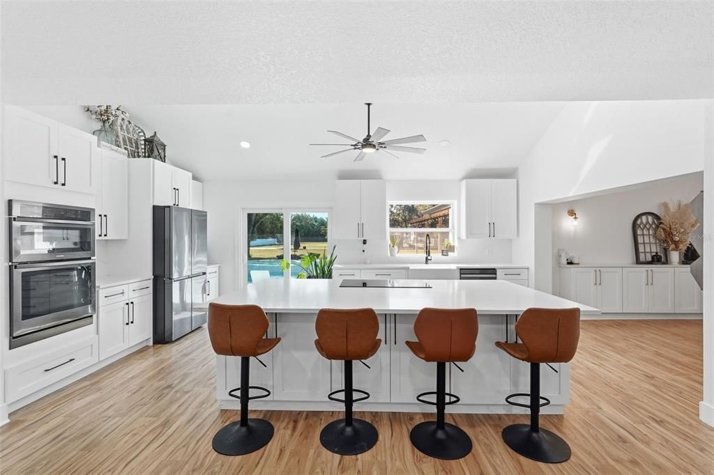 For Sale: $2,275,000 (3 beds, 2 baths, 2411 Square Feet)