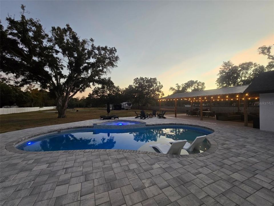 For Sale: $2,275,000 (3 beds, 2 baths, 2411 Square Feet)