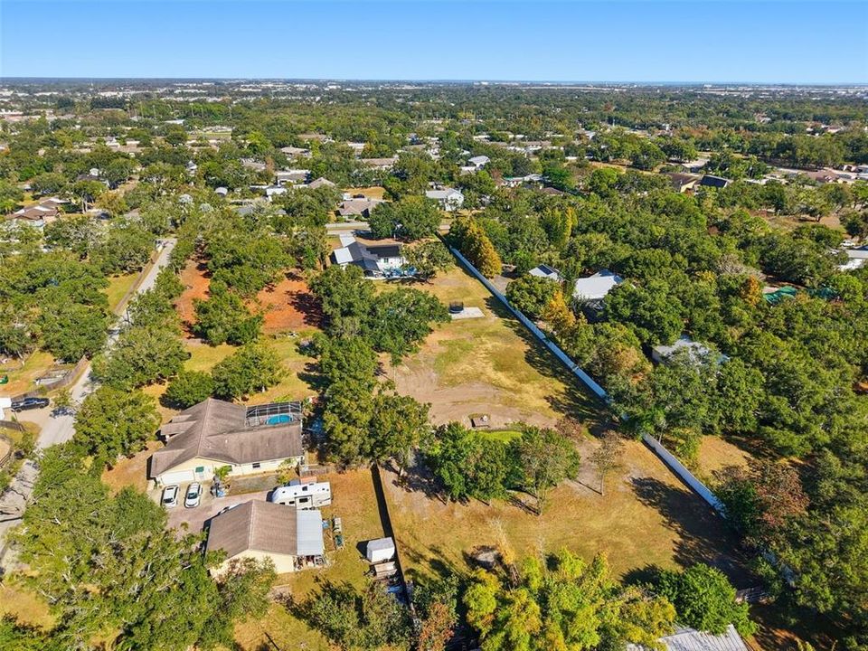 For Sale: $1,599,000 (3 beds, 2 baths, 2411 Square Feet)