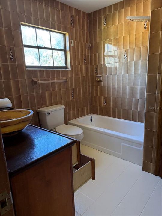 En Renta: $1,500 (1 camas, 1 baños, 2881 Pies cuadrados)