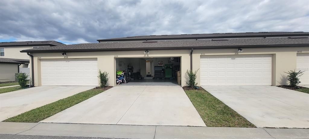 For Rent: $2,300 (3 beds, 2 baths, 1617 Square Feet)